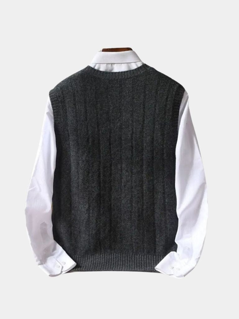 100% Merino Wool Pullover Sweater Vest - Crown & Cuff