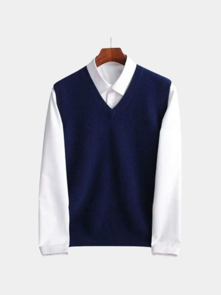 100% Merino Wool Sweater Vest - Crown & Cuff