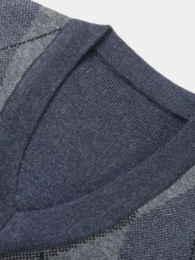 Academic Essential Knit Vest - Crown & Cuff