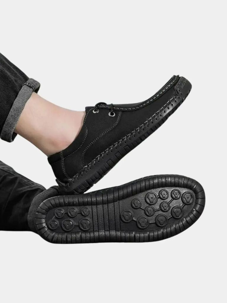 Classic Wanderer Men's Shoes - Crown & Cuff