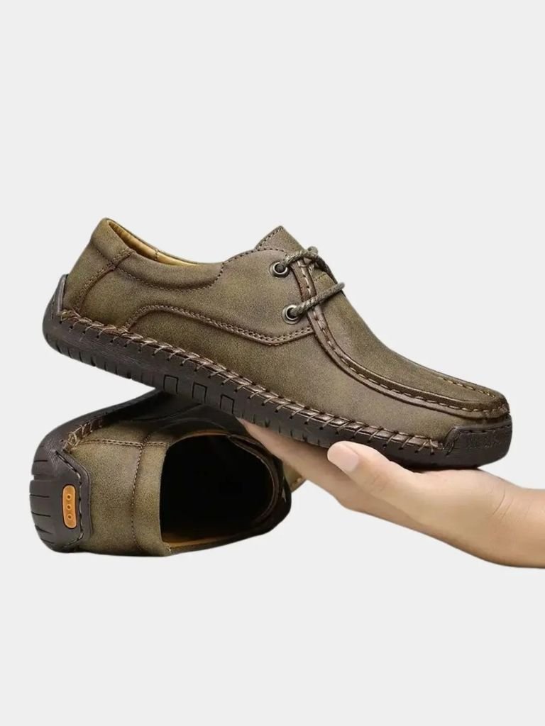 Classic Wanderer Men's Shoes - Crown & Cuff