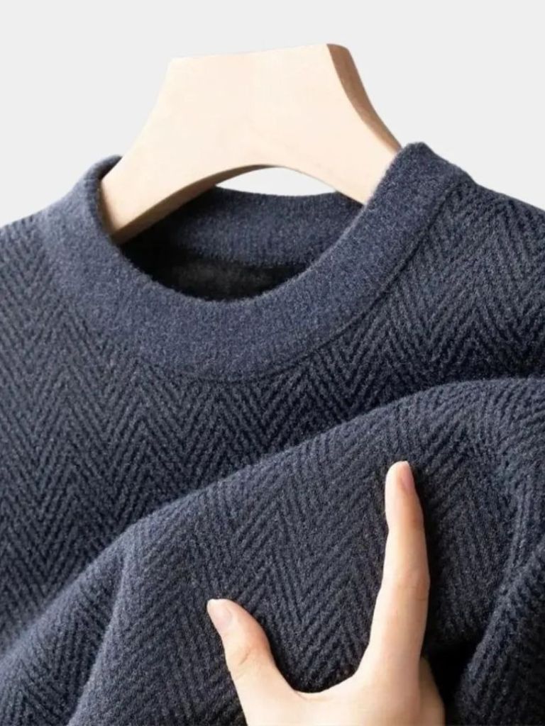 Essential Wool Sweater - Crown & Cuff