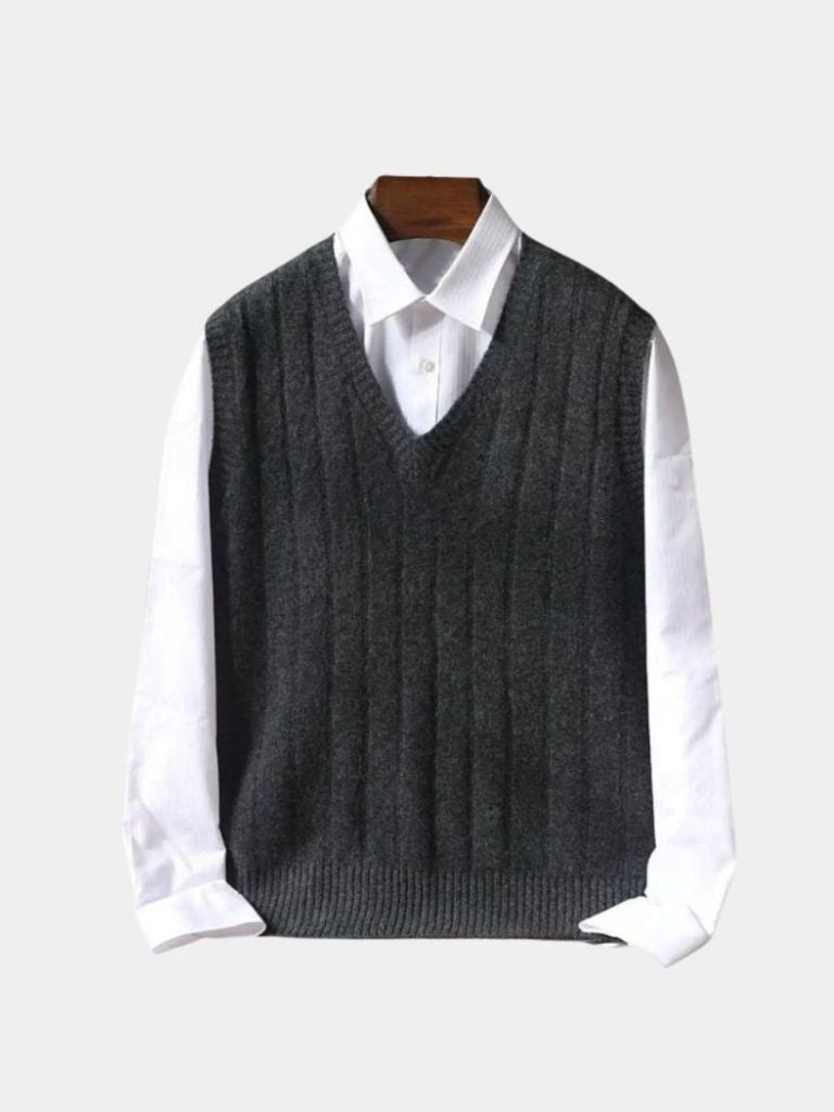 100% Merino Wool Pullover Sweater Vest - Crown & Cuff