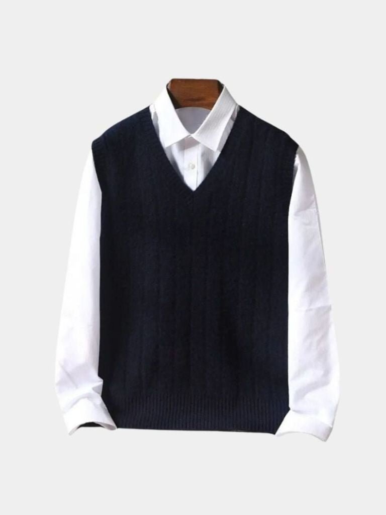100% Merino Wool Pullover Sweater Vest - Crown & Cuff