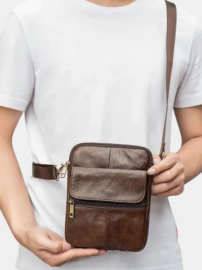 Essential Leather Shoulder Bag - Crown & Cuff