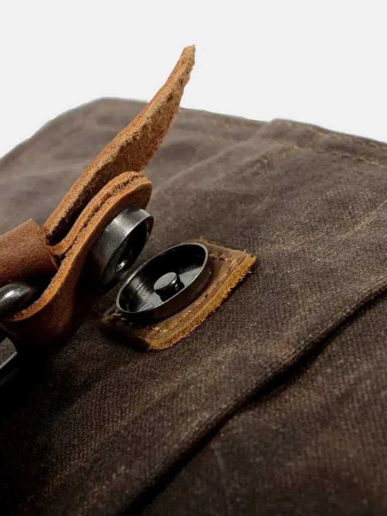 Balmoral Courier Transversal Bag - Crown & Cuff