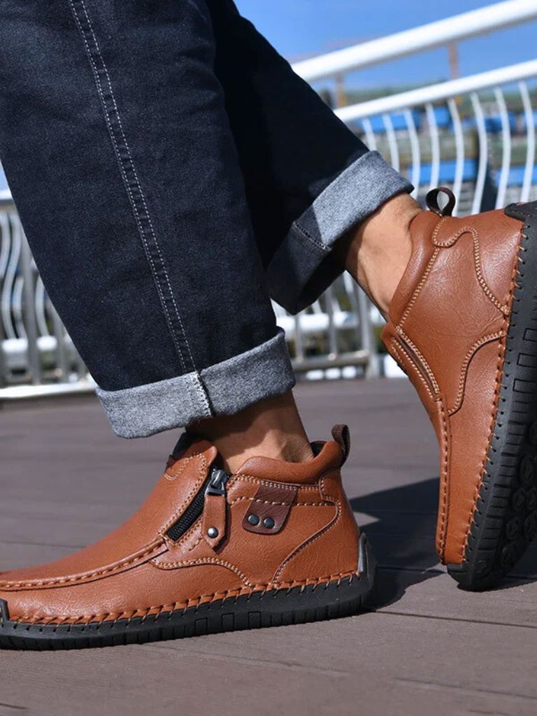 Brave Leather Boots - Crown & Cuff