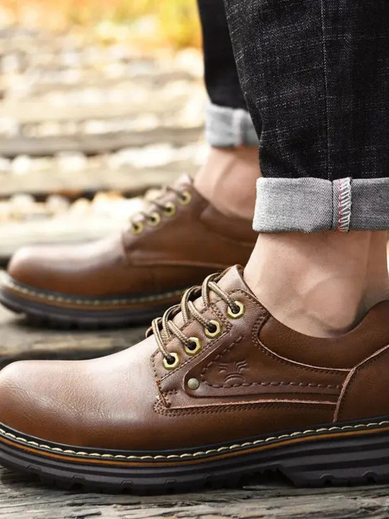 British Leather Elegant Oxford Shoes - Crown & Cuff