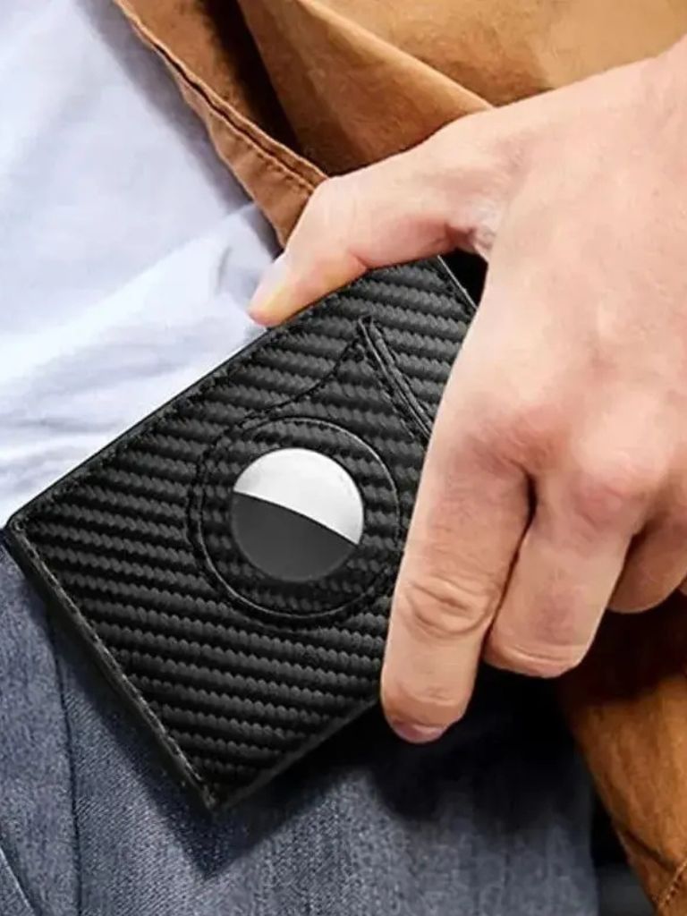 Carbon Fiber Wallet with Air Tag Holder RFID Blocking - Crown & Cuff