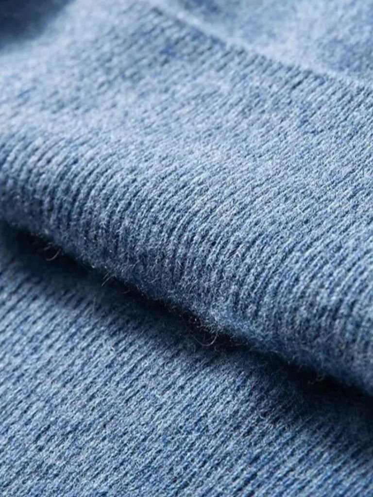 Cashmere V Neck Knitwear Sweater - Crown & Cuff