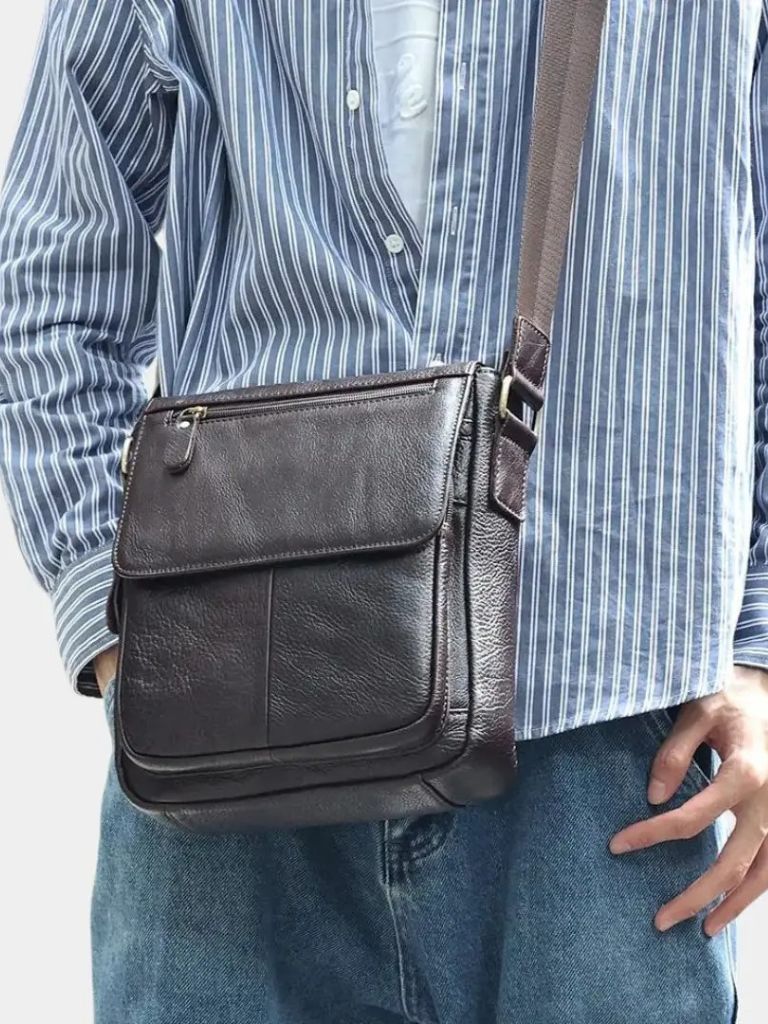 Casual Messenger Shoulder Bag - Crown & Cuff