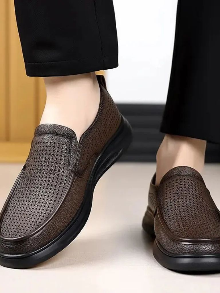 Comfortable Casual Elegant Moccasins Shoes - Crown & Cuff