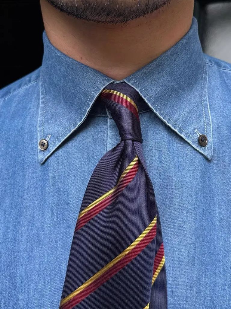 Elegant Denim Shirt - Crown & Cuff