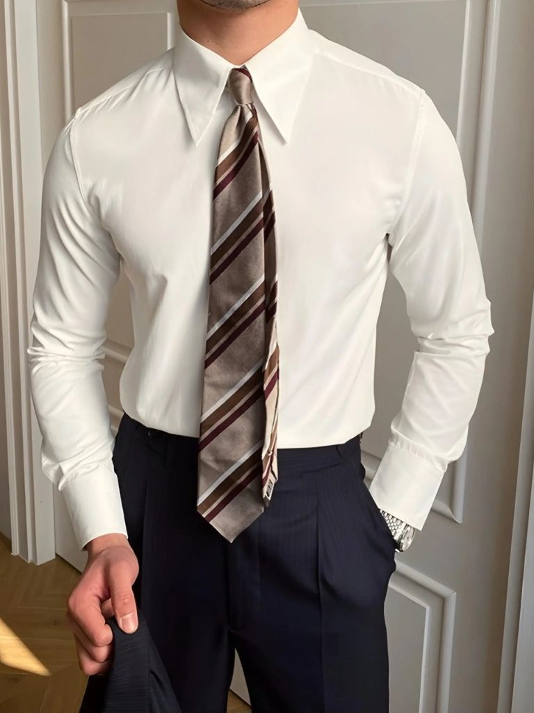 Elegant Spearpoint Collar Shirt - Crown & Cuff