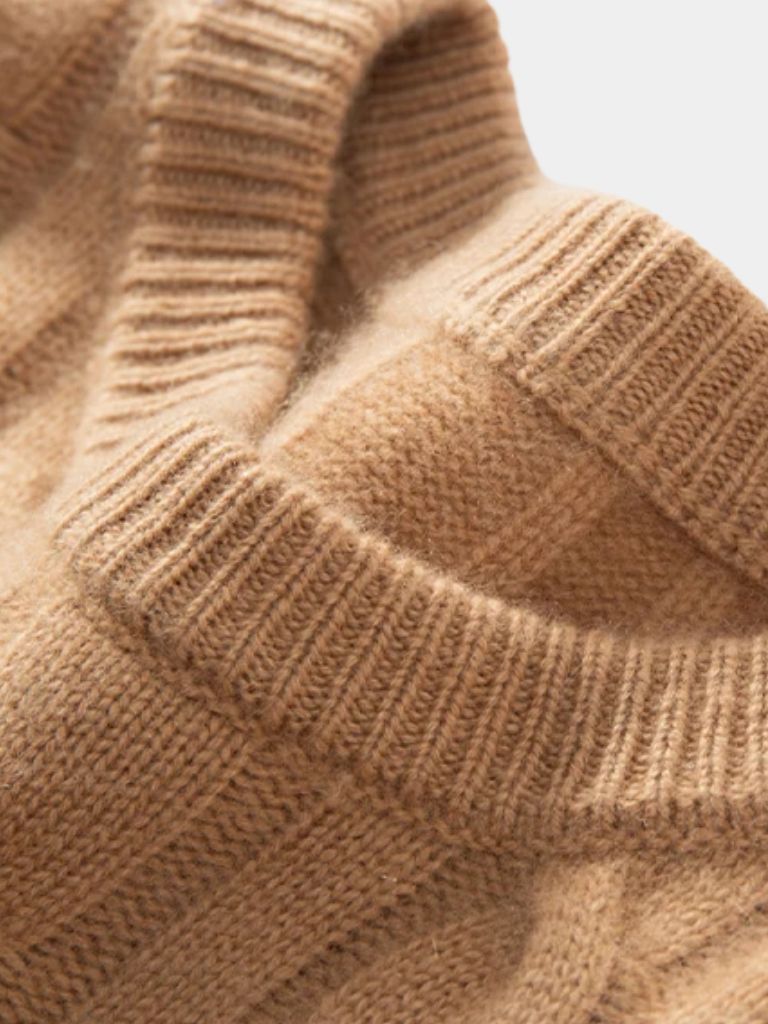 Essential Cashmere Sweater - Crown & Cuff