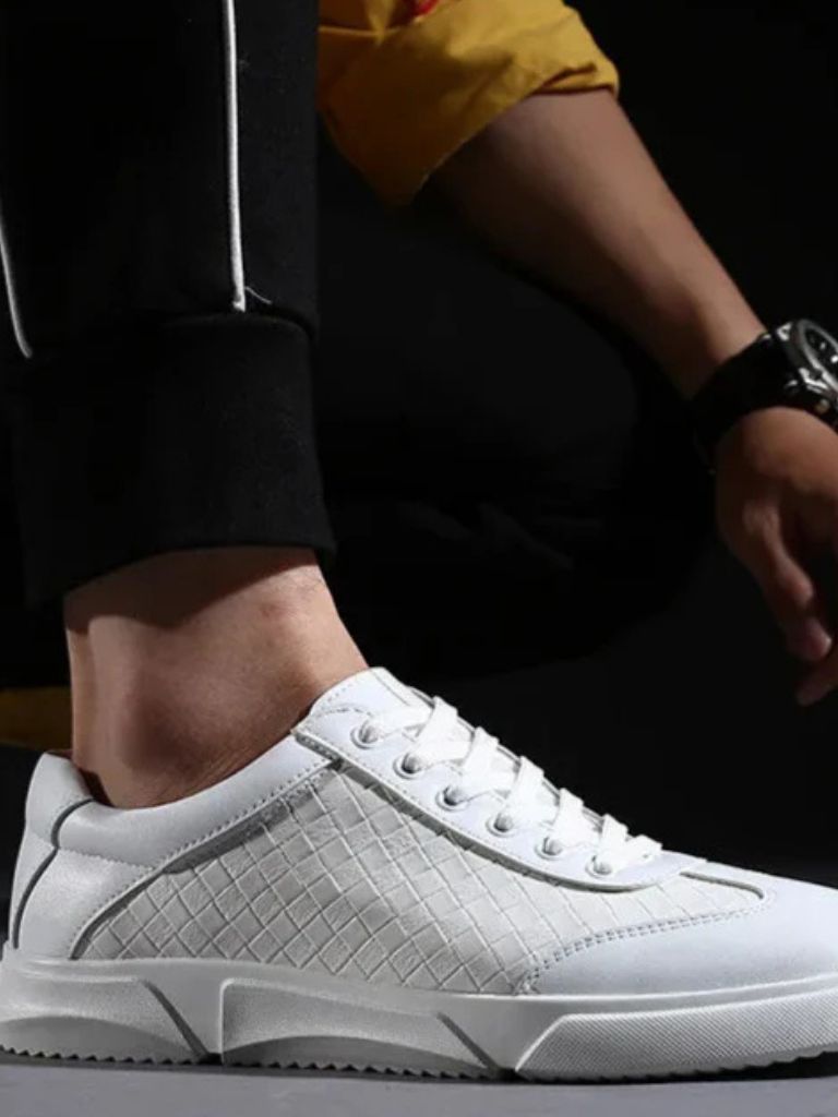 Noir Artisan Shoes - Crown & Cuff