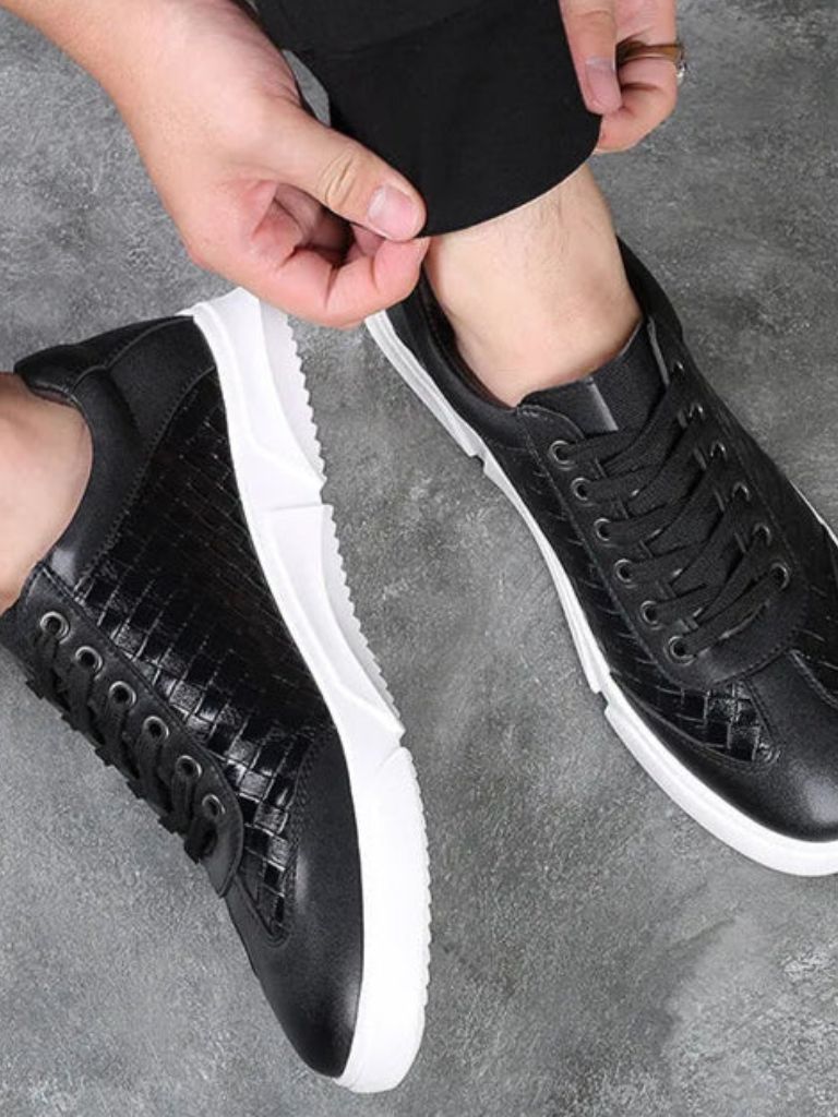 Noir Artisan Shoes - Crown & Cuff