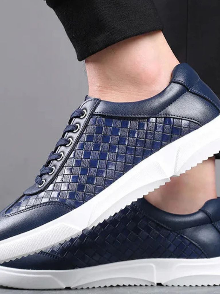 Noir Artisan Shoes - Crown & Cuff