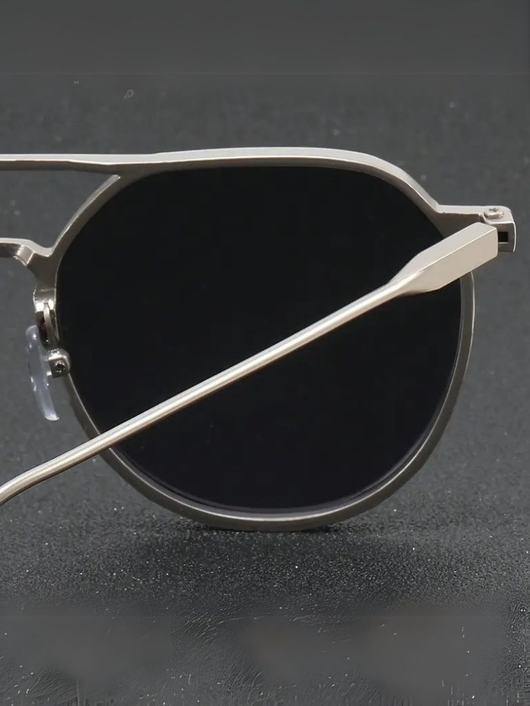 Noir Valence Sunglasses - Crown & Cuff