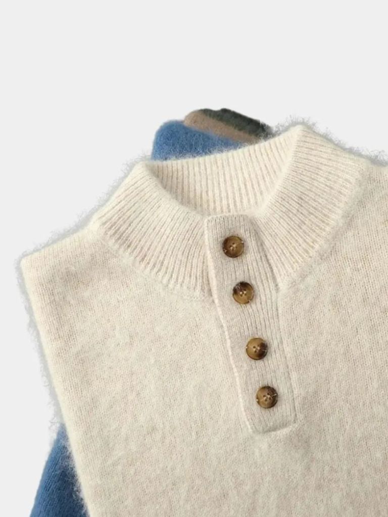 Timeless Luxe Cashmere Pullover - Crown & Cuff