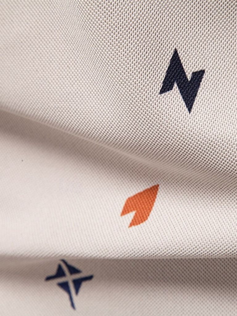 Urban Pop Polo – Crown & Cuff